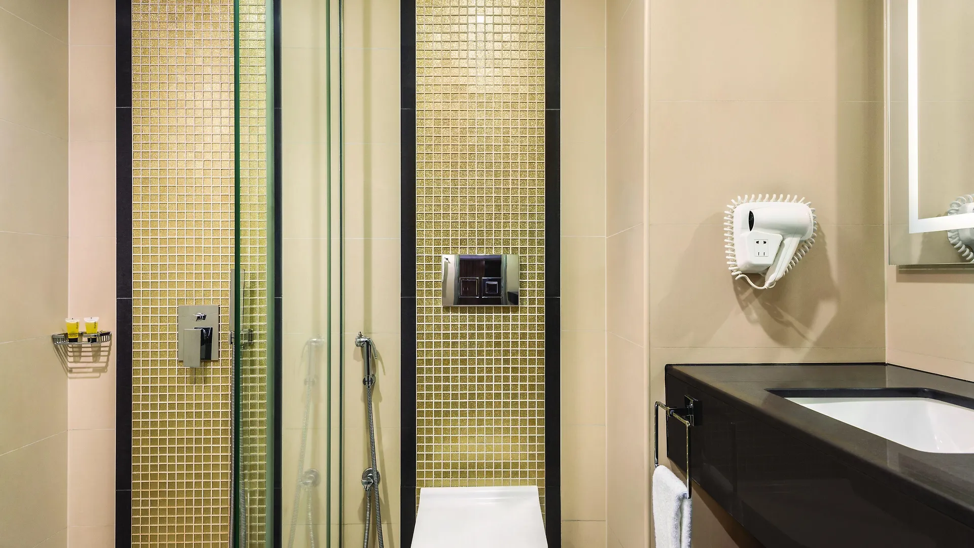 Ramada By Wyndham Makkah Zad Al Rawda Otel Mekke