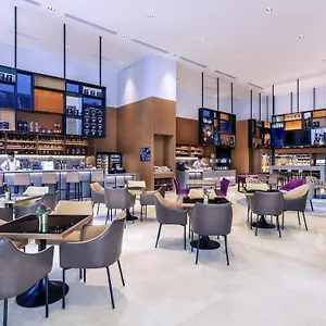 Mercure On Stevens Hotel Singapore