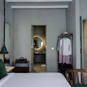 O - Two-floor Studio, Walk To The Hotel Seminyak (Bali)