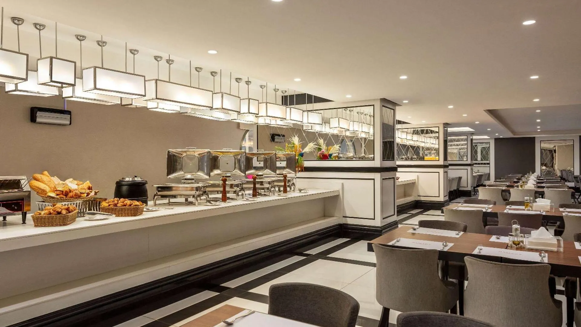 فندق Ramada By Wyndham Makkah Zad Al Rawda مكة